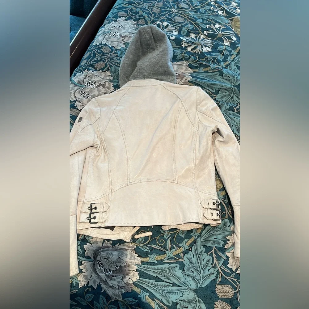 Mauritius Nola Leather Bomber Jacket Wolf & Badger Sz 8/Small ? - Picture 2 of 9